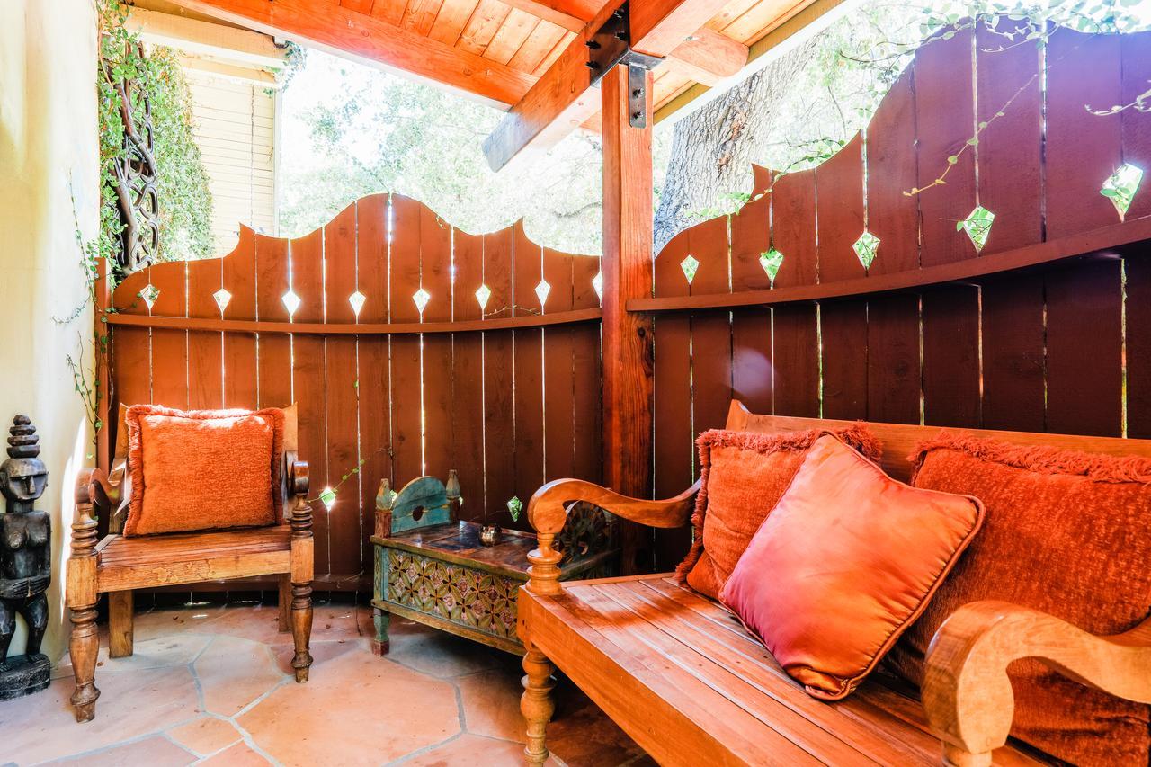 The Emerald Iguana 4* Ojai
